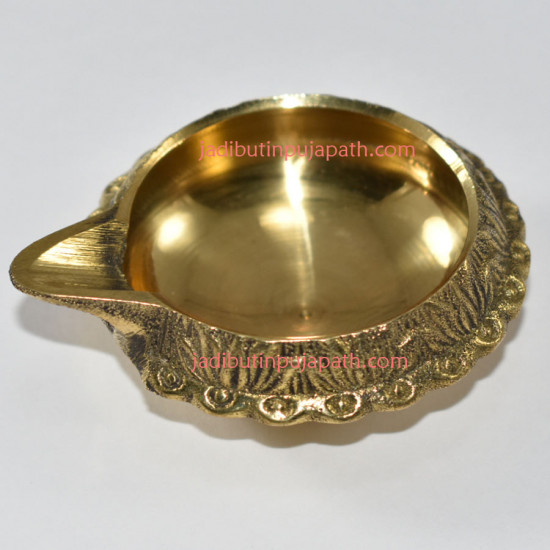 Pure Brass Kuber Diva - Oil Lamp-With Attractive Stand